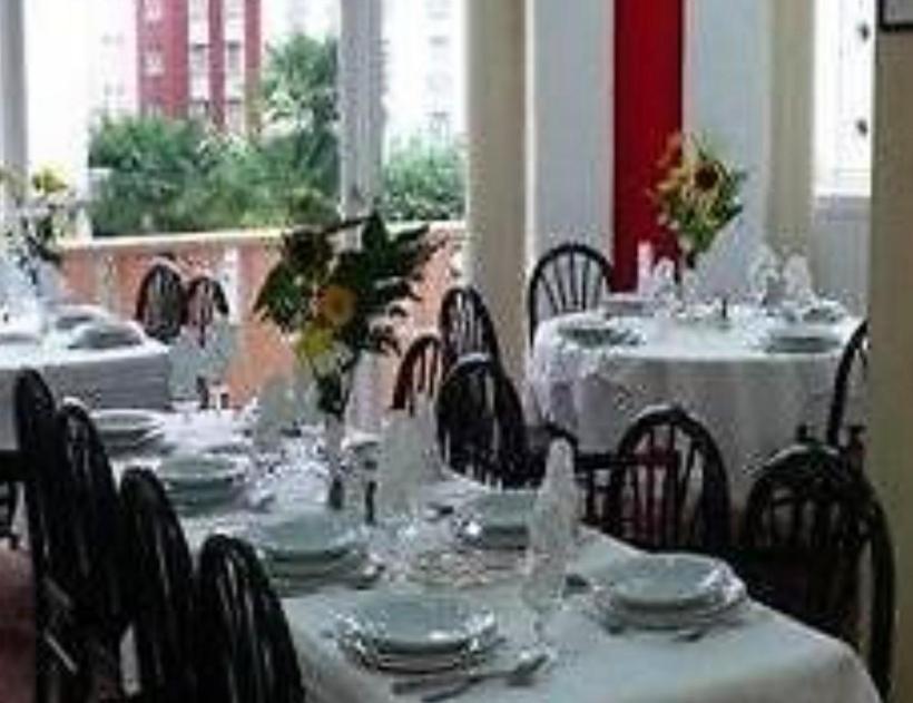 Hotel De Lisieux ลูร์ด ภายนอก รูปภาพ