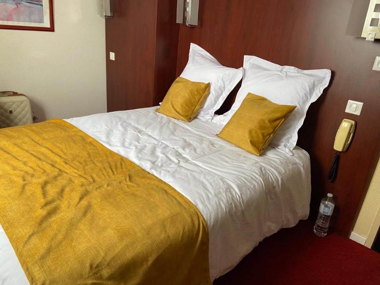 Hotel De Lisieux ลูร์ด ภายนอก รูปภาพ