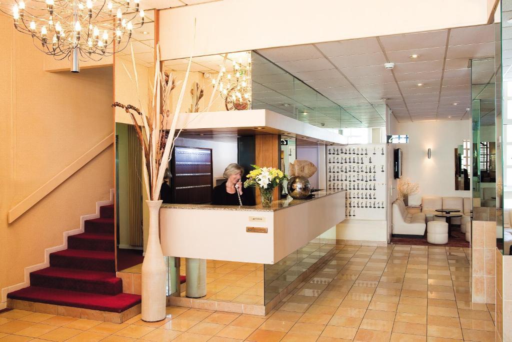 Hotel De Lisieux ลูร์ด ภายนอก รูปภาพ